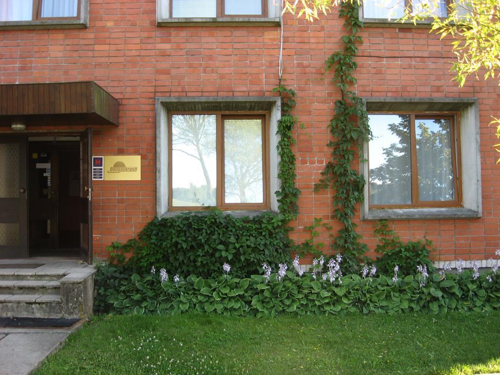 Daugavkrasti Hotel Jēkabpils Buitenkant foto